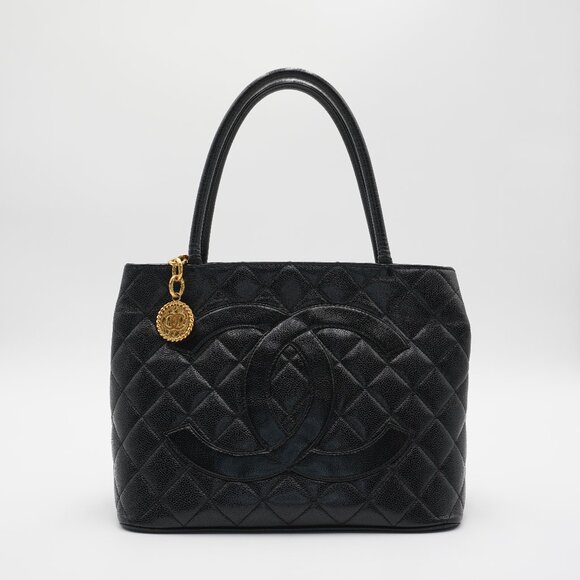 Pre-owned CHANEL Black Caviar Leather Medallion Tote - Reissued - Picture 1 of 5